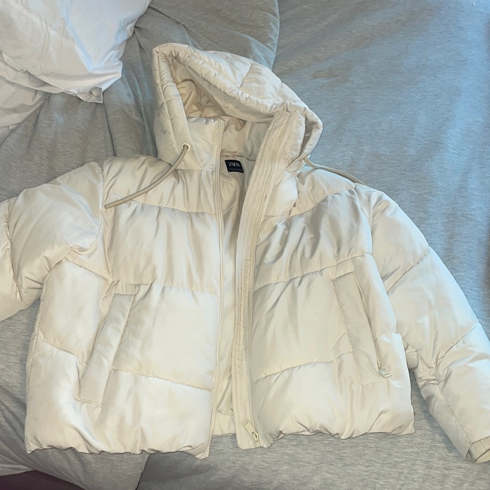 Zara Puffer Jacket🤍